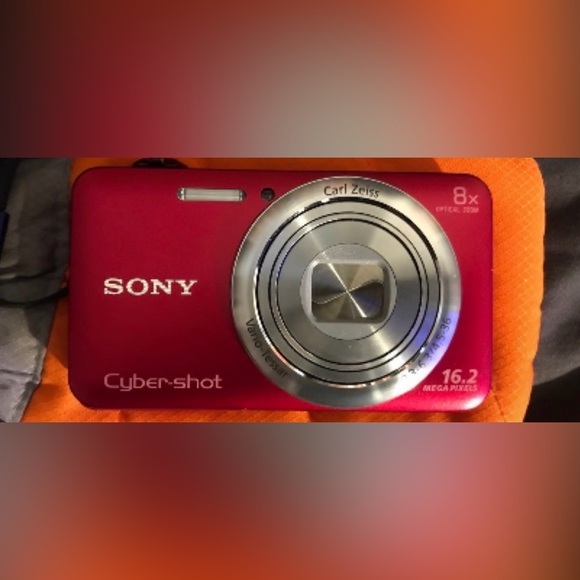 Sony Cybershot DSC-WX80